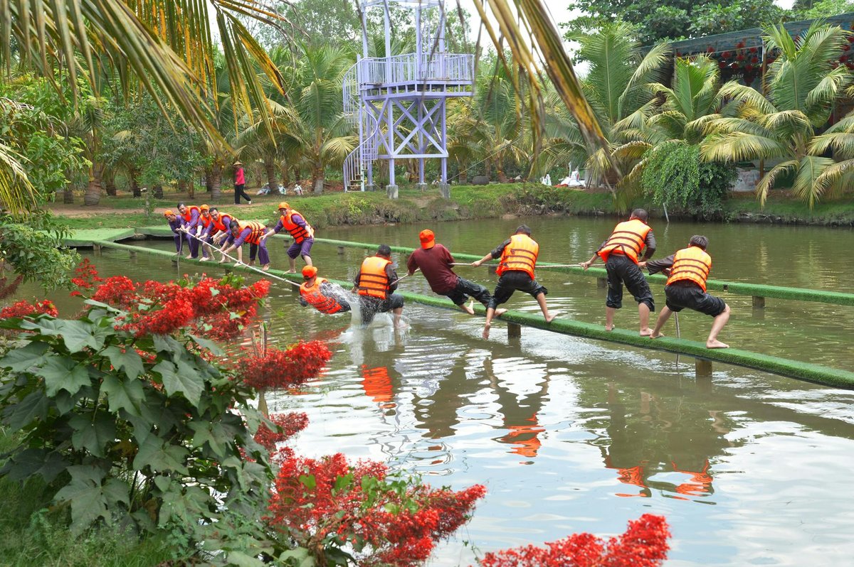 Empower Camp - Corporate River Crossing Challenge